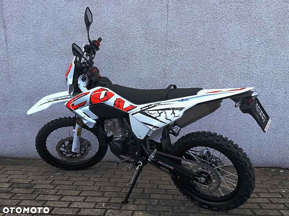 QJMOTOR COV 125X - 13