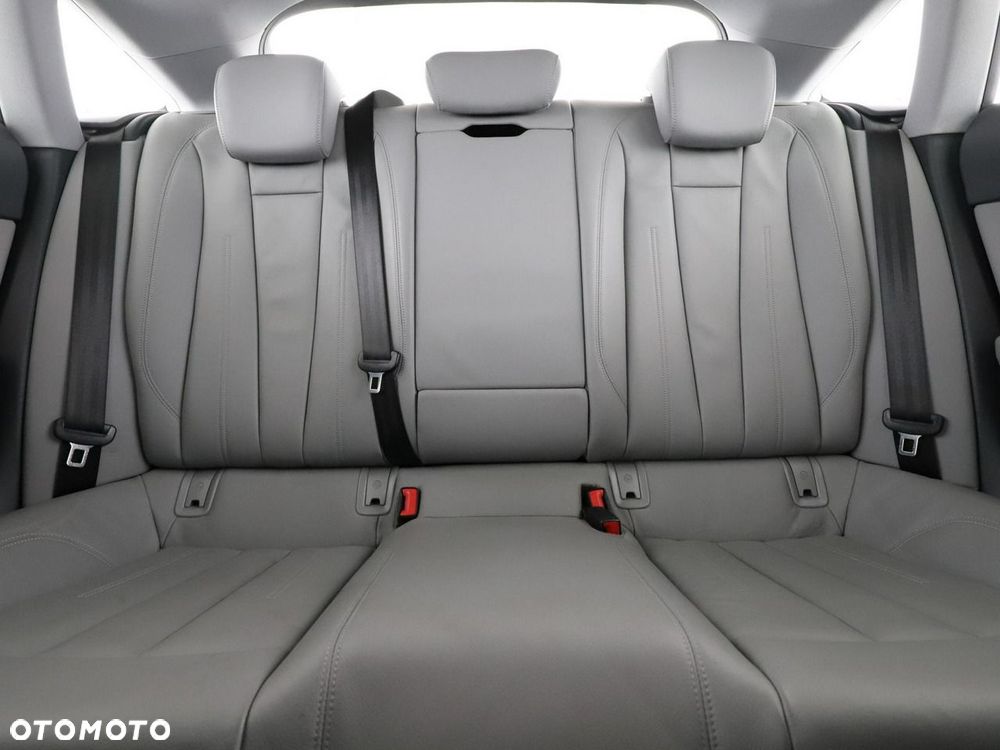 Audi A5 Sportback 40 TFSI S tronic design - 19