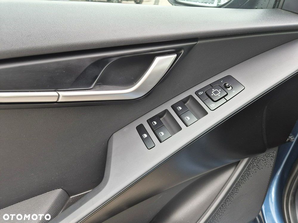 Kia Niro 1.6 GDI Hybrid M - 13