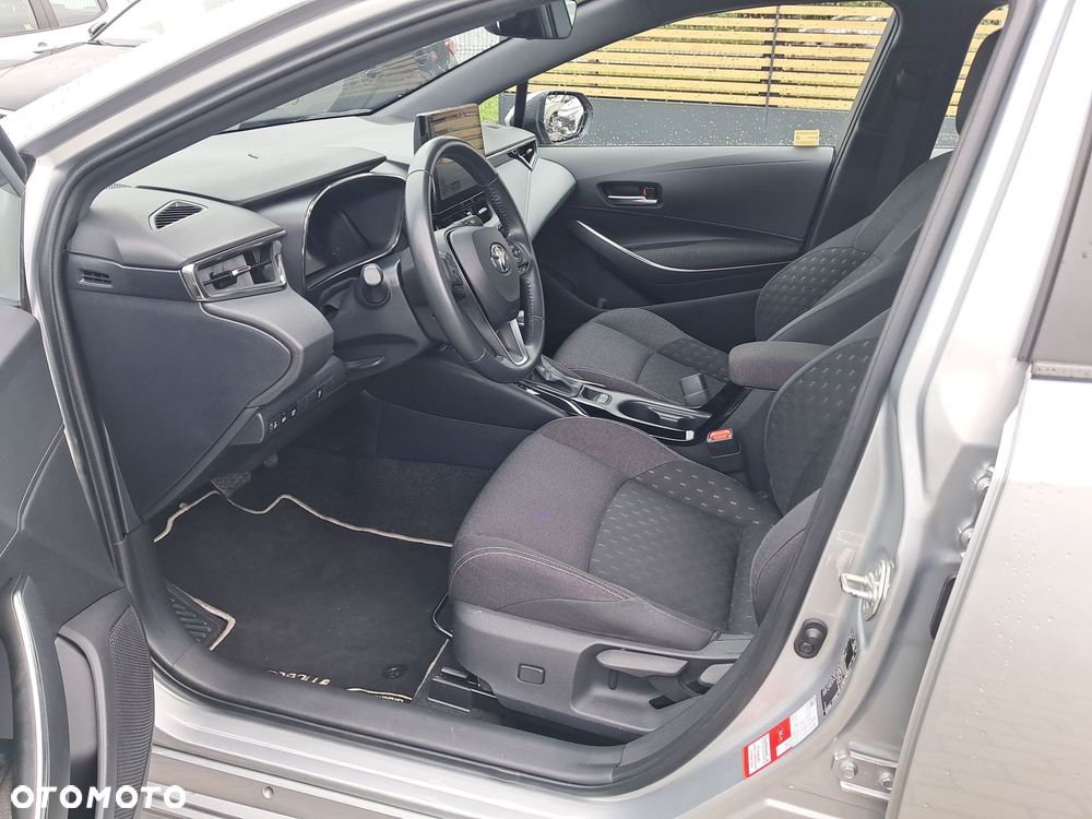 Toyota Corolla 1.8 Hybrid Comfort - 10