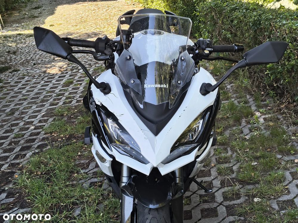 Kawasaki Ninja 1000 SX - 6