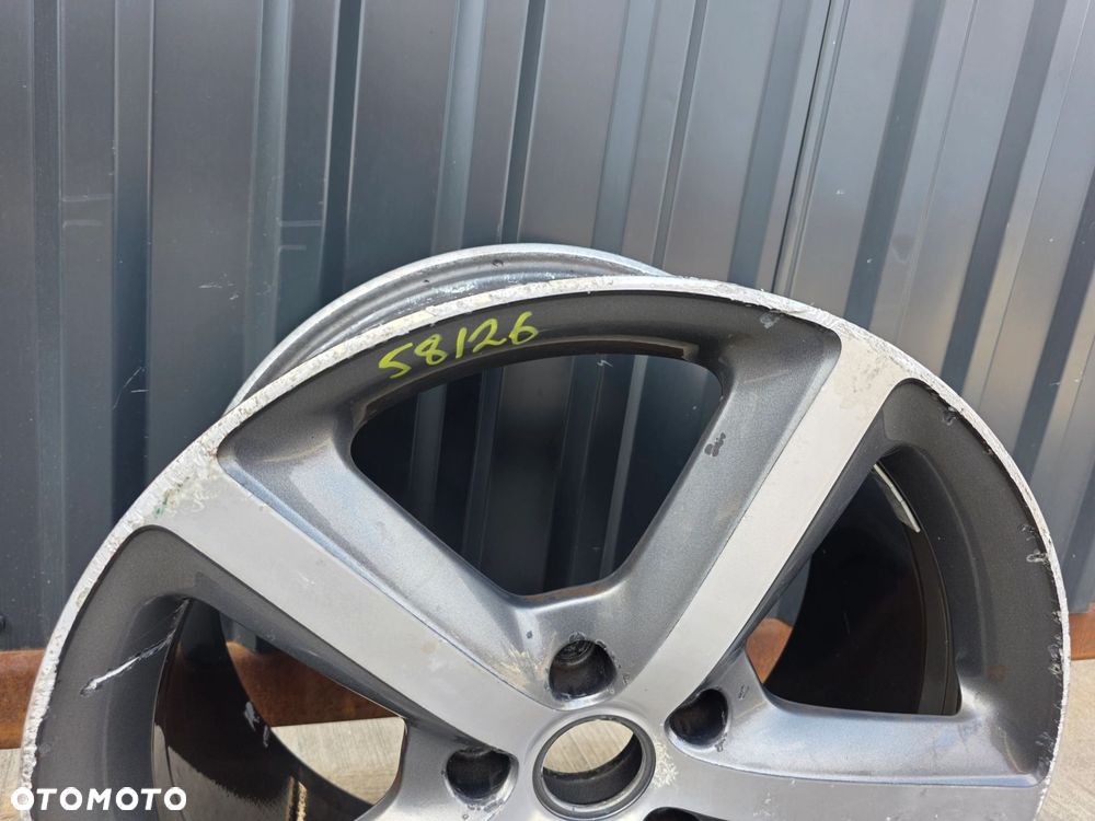 FELGA ALUMINIOWA AUDI VW SEAT SKODA 9.0J R20 ET60 4L0601025H S8/26 - 5