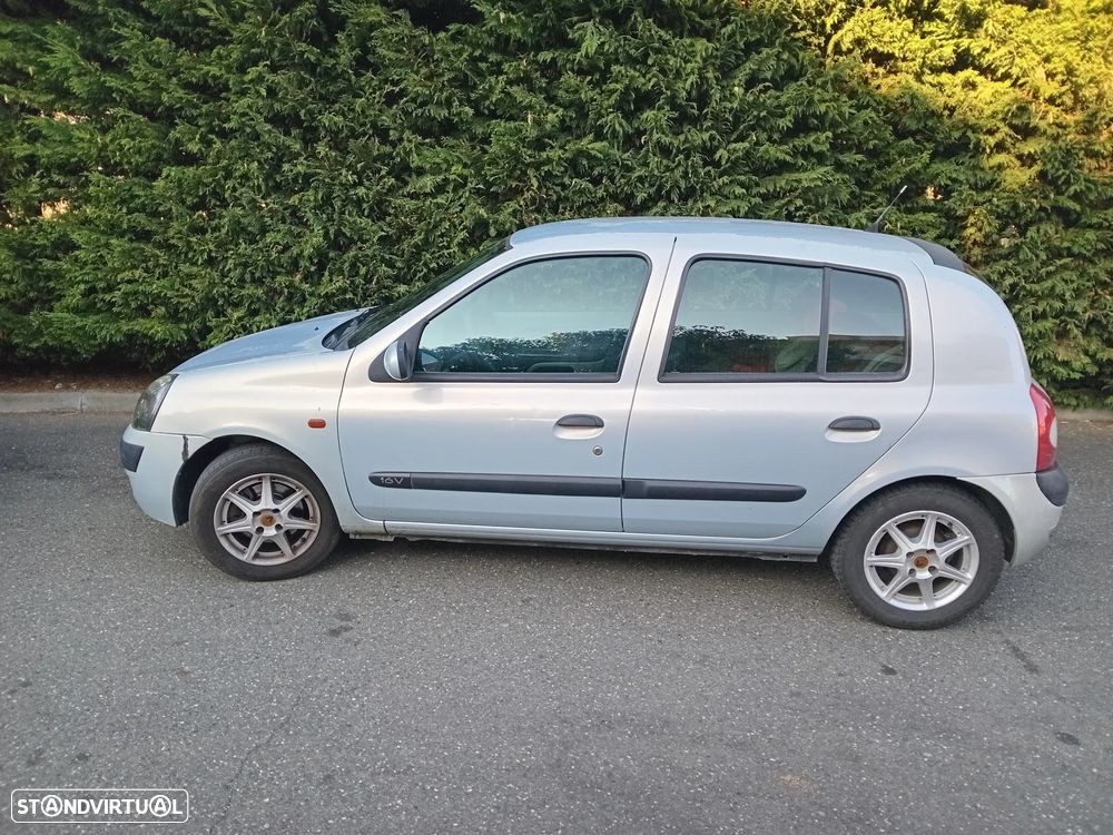 Renault Clio 1.2 Confort Authentique GPL - 3