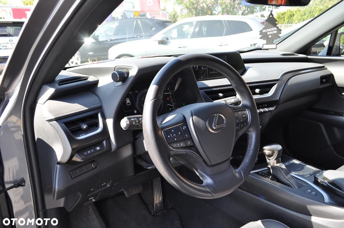 Lexus UX 250h GPF F Impression 2WD - 18
