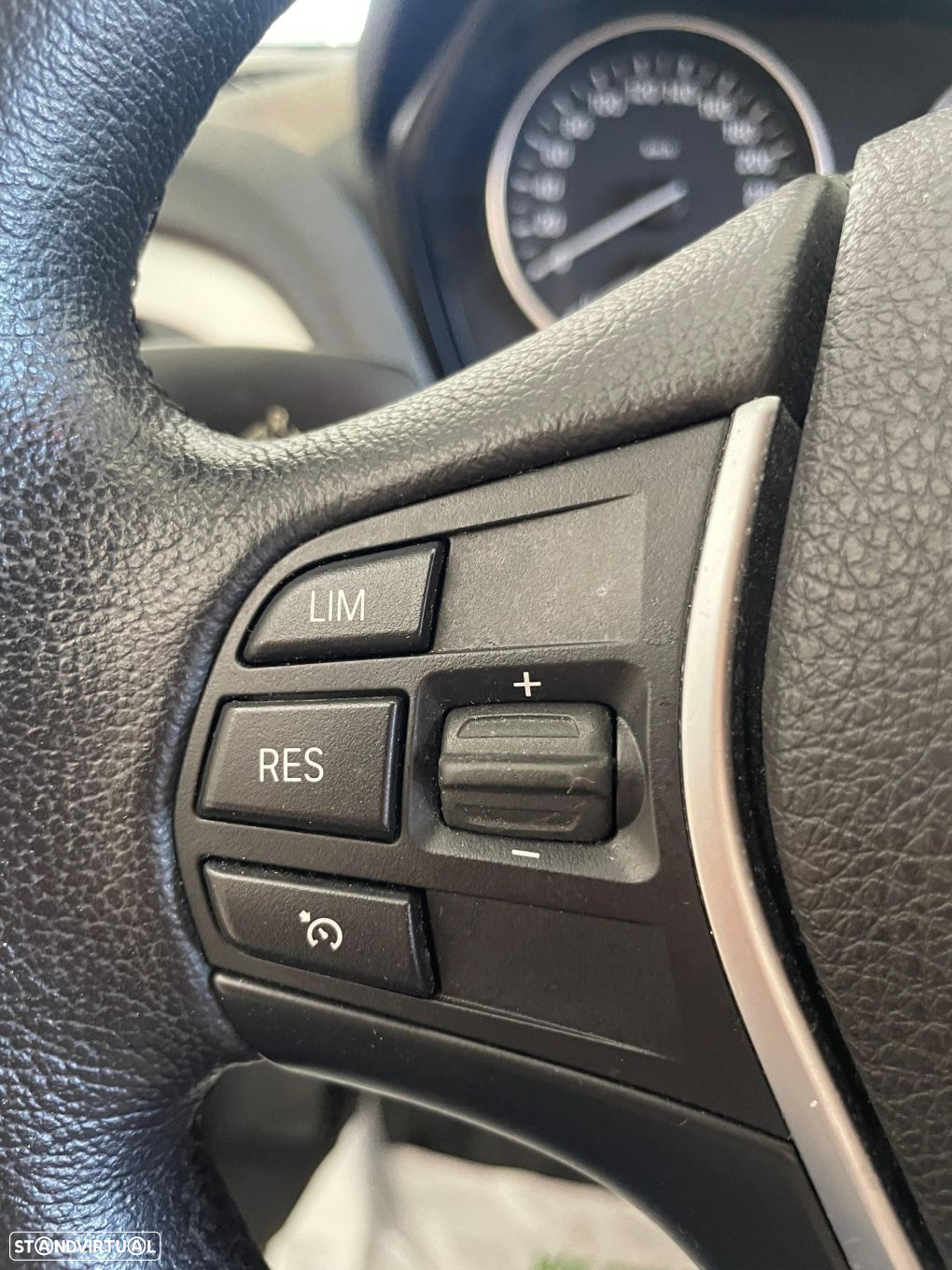 BMW 116 d EfficientDynamics - 12