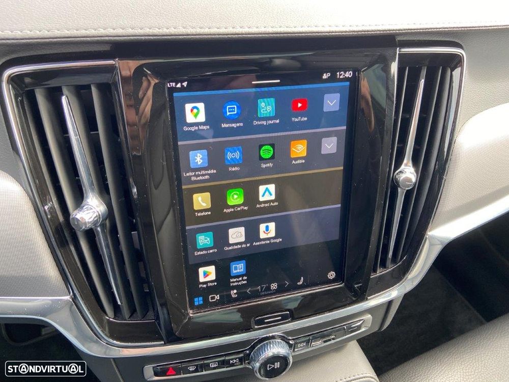 Volvo V90 2.0 T6 PHEV Plus Dark AWD - 13