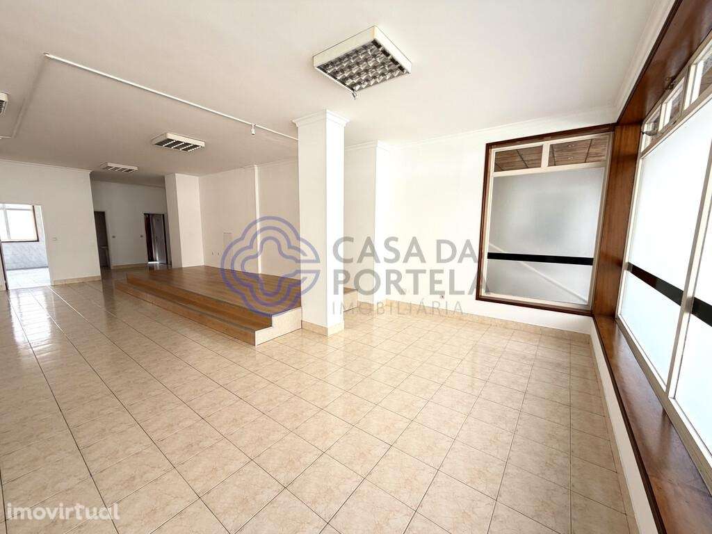 Loja em Ermesinde, Valongo - Grande imagem: 4/14