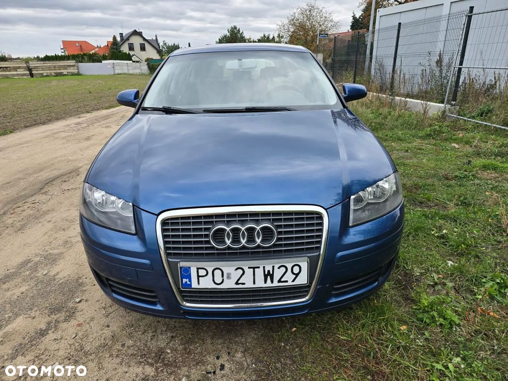 Audi A3 Sportback - 2
