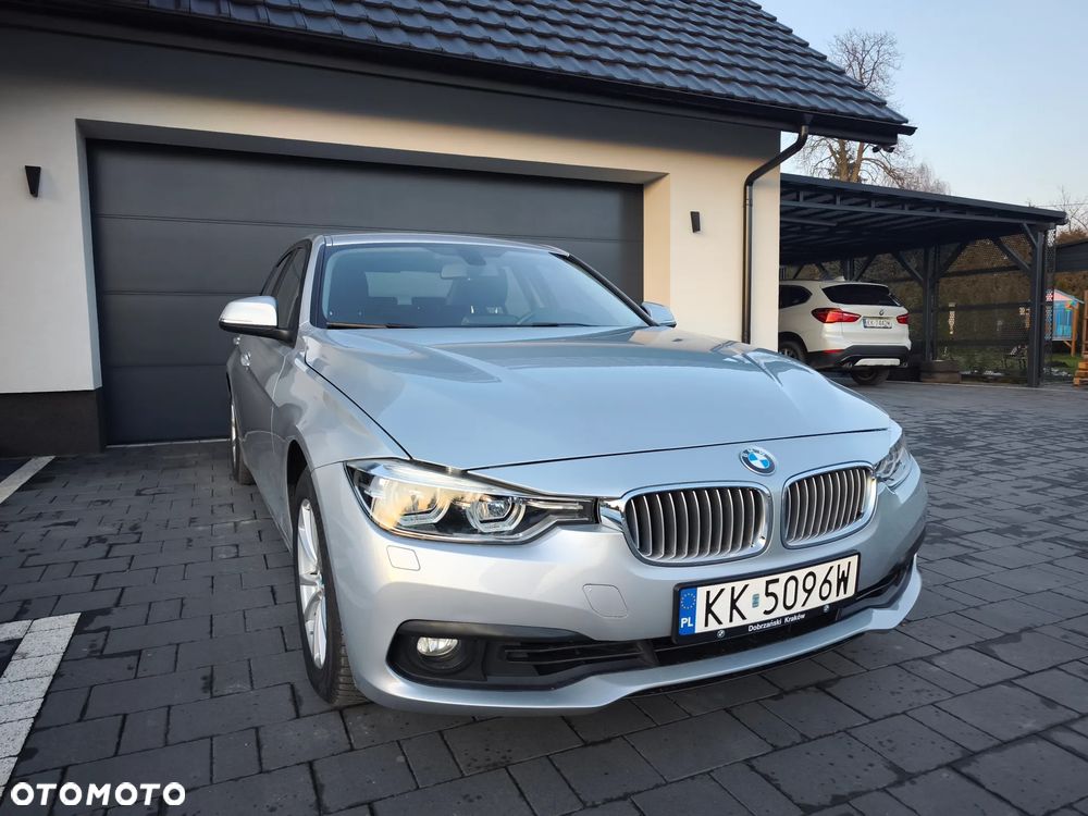 BMW Seria 3 318i Advantage - 2