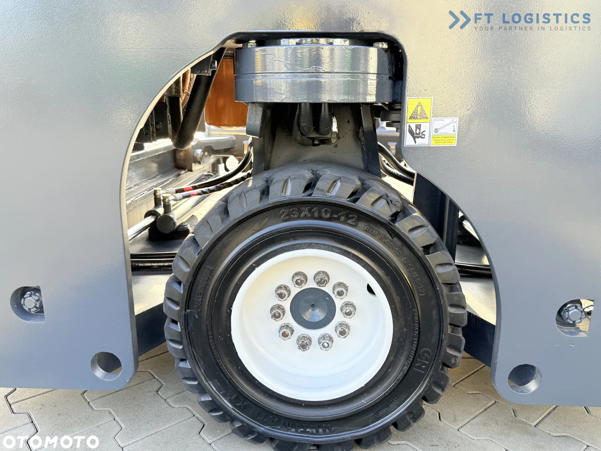 Combilift WÓZEK CZTEROKIERUNKOWY - WIELOKIERUNKOWY C3000 / GAZ/ DUPLEX 4500MM /JEDYNE 3096 MOTOGODZIN /  PRZESUW WIDEŁ / PEŁNA KABINA / STAN IDEALNY / Szeroka oferta wózków czterokierunkowych i bocznych, dopasowanych do różnorodnych potrzeb i zastosowań - 40