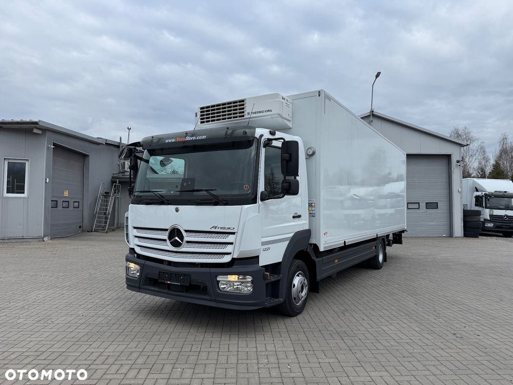 Mercedes-Benz ATEGO 1221 CHŁODNIA 7.3m + WINDA - 36