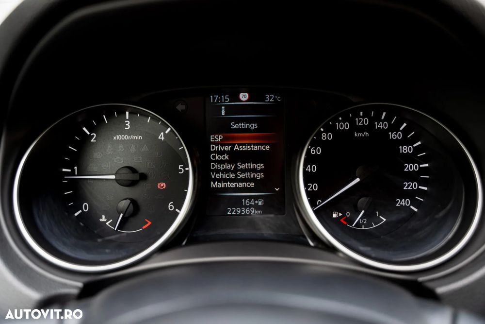 Nissan Qashqai 1.5 DCI Start/Stop Tekna - 27