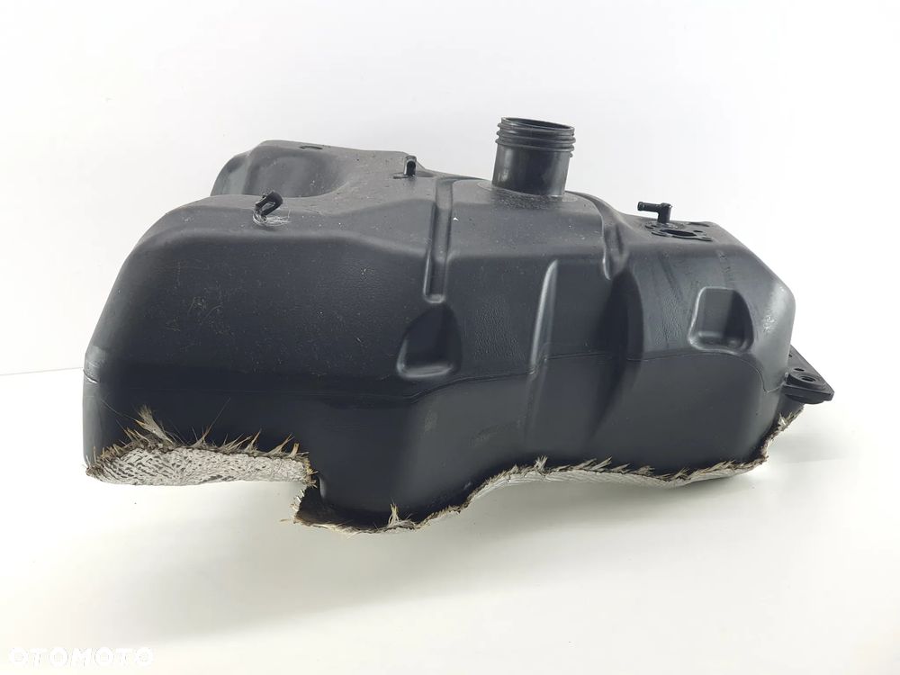 ZBIORNIK PALIWA BAK  TGB BLADE 550 - 3