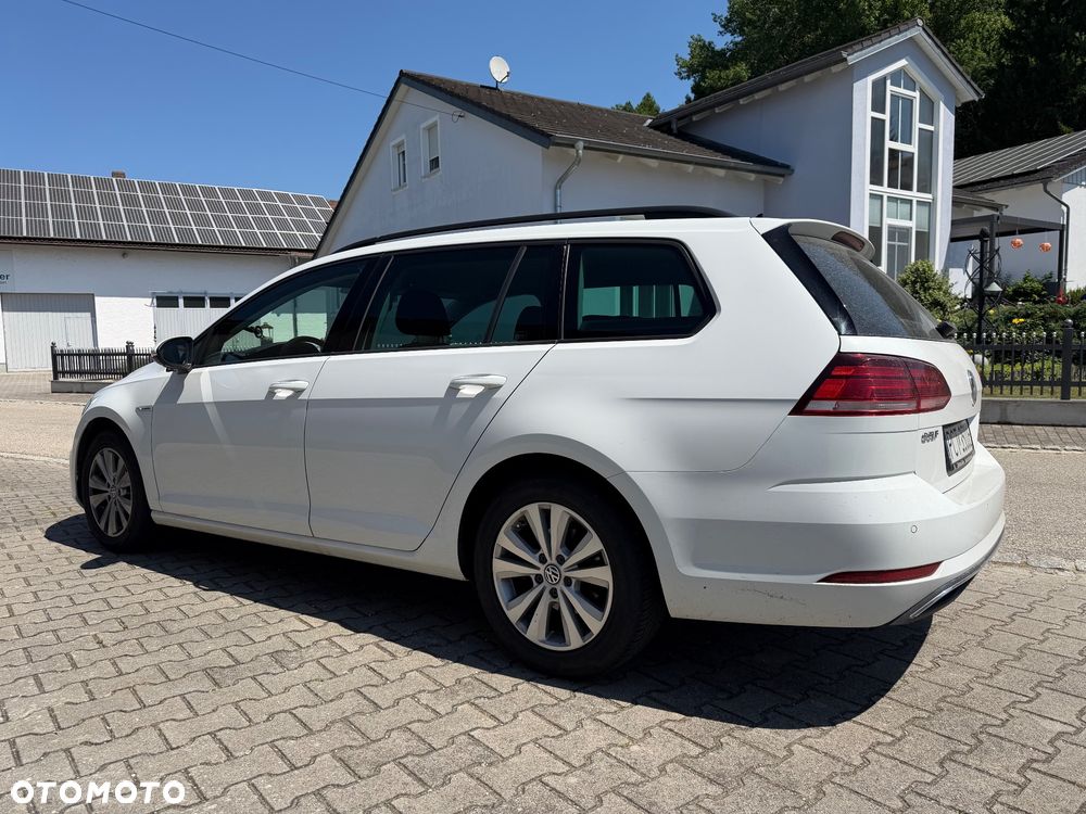 Volkswagen Golf 1.5 TSI BMT Comfortline - 22