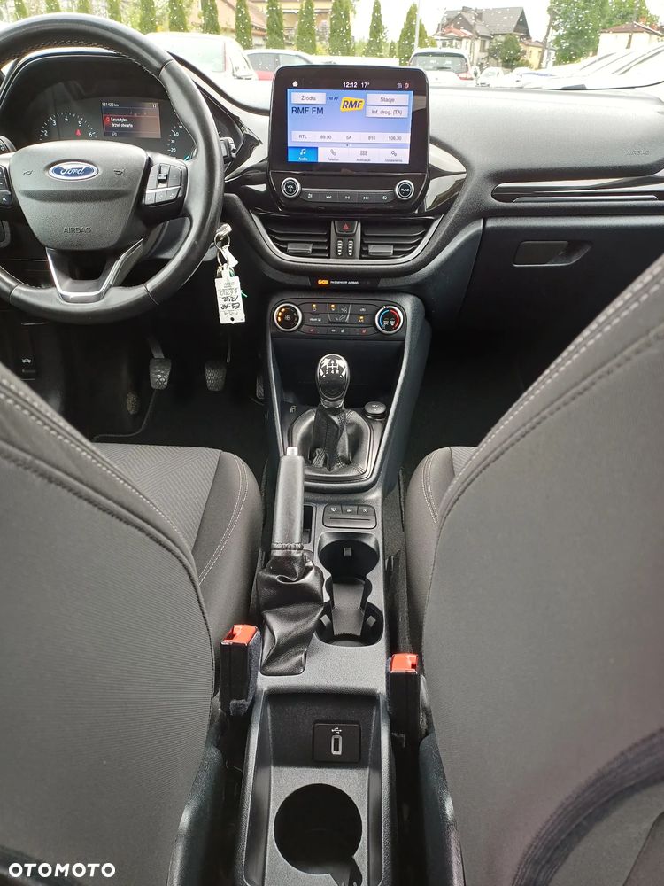 Ford Fiesta 1.1 S&S COOL&CONNECT - 18