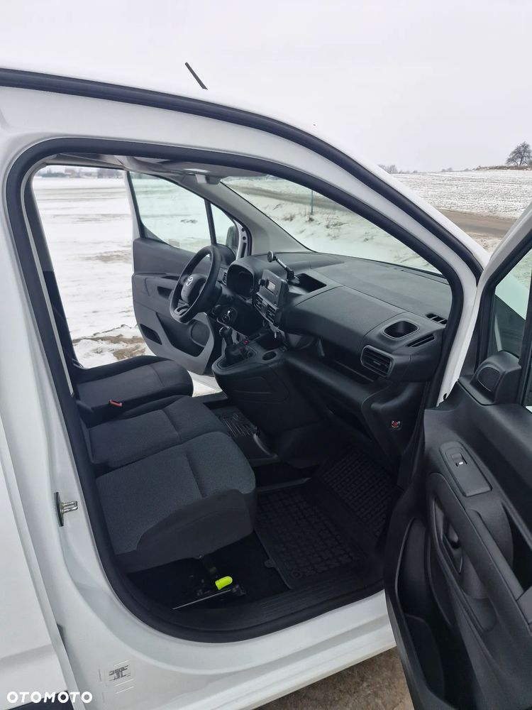 Toyota Proace City - 10