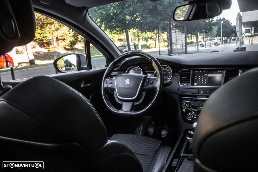 Peugeot 508 SW 1.6 BlueHDi GT Line - 31