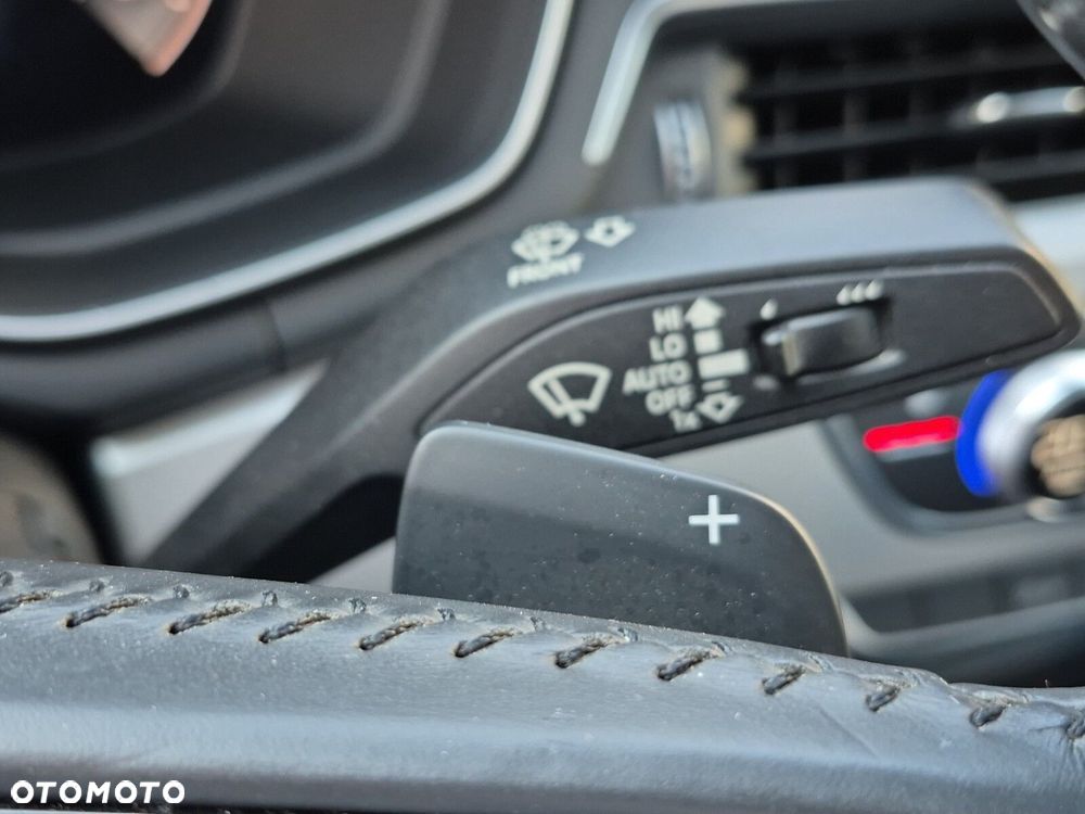 Audi A4 Limousine 35 TFSI S tronic - 22