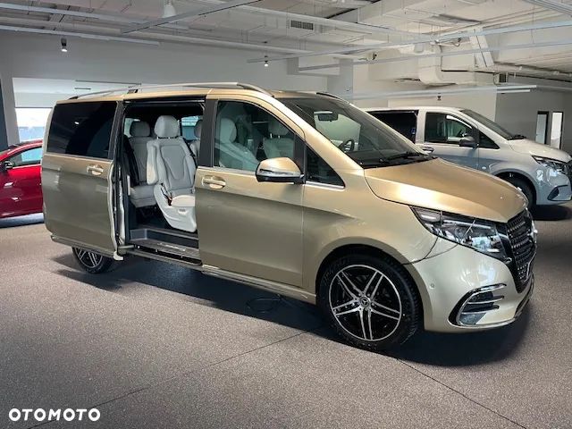 Mercedes-Benz Klasa V 300 d 4-Matic Exclusive 9G-Tronic (d³ugi) - 6