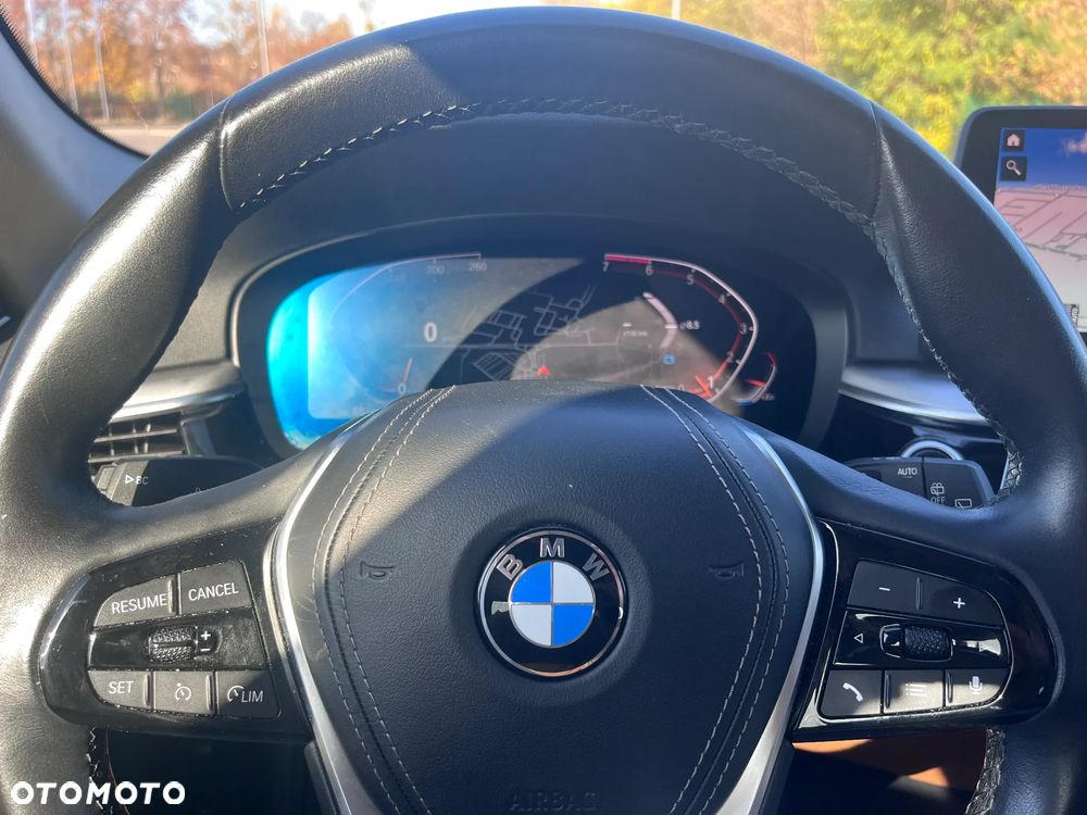 BMW Seria 5 - 31