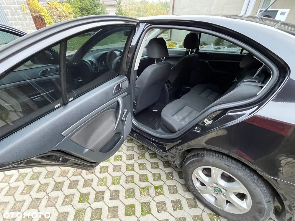 Skoda Octavia - 16