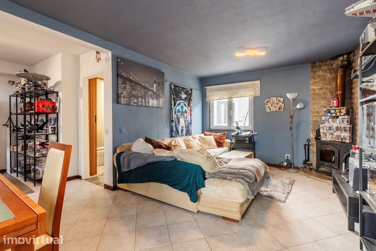 Moradia T3 c/ Pátio e Terraço de 15m² em Cabriz, Sintra - Grande imagem: 5/47