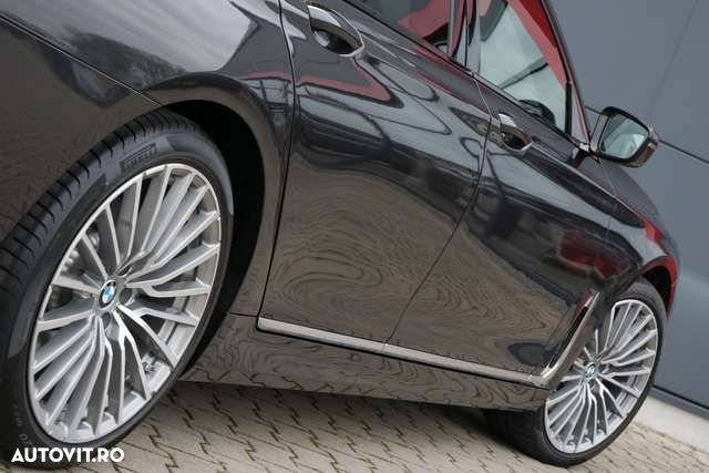 BMW Seria 7 - 8