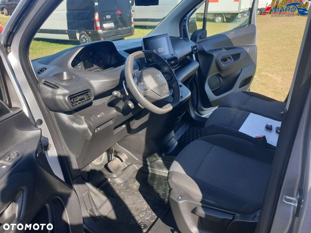 Peugeot PARTNER AUTOMAT SALON PL  MAŁY PRZEBIEG - 16