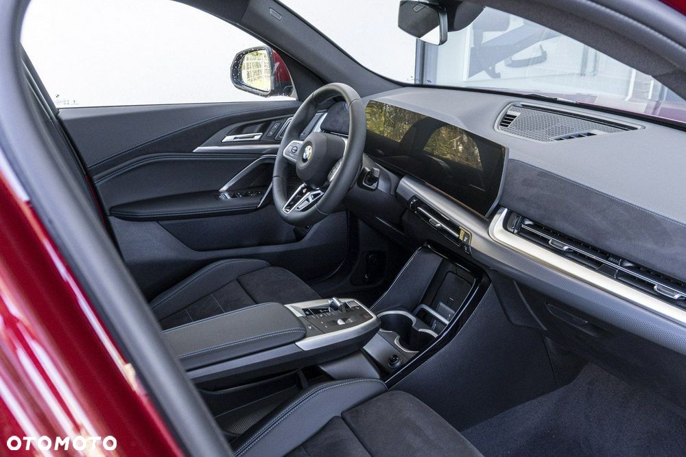 BMW X2 - 25
