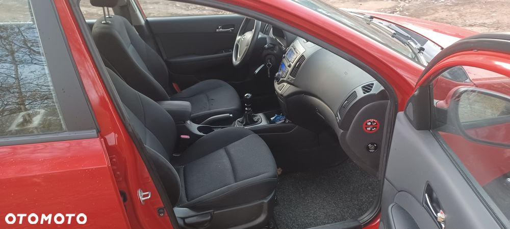 Hyundai i30 1.6 Comfort - 5