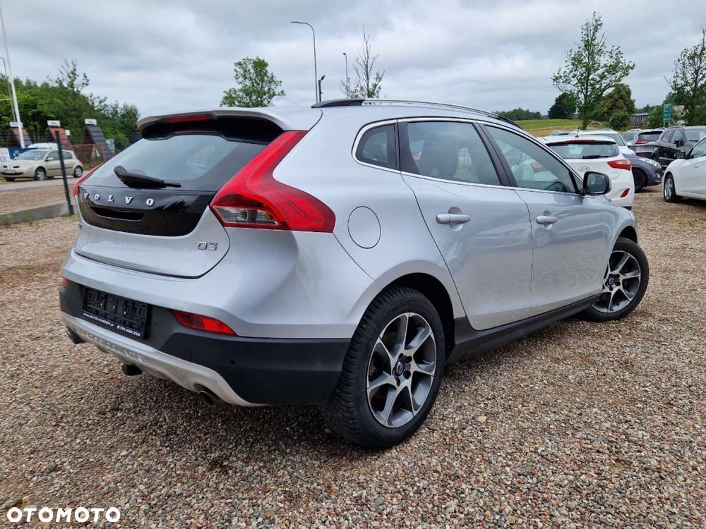 Volvo V40 Cross Country D3 Ocean Race - 2