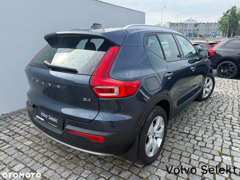 Volvo XC 40 - 6