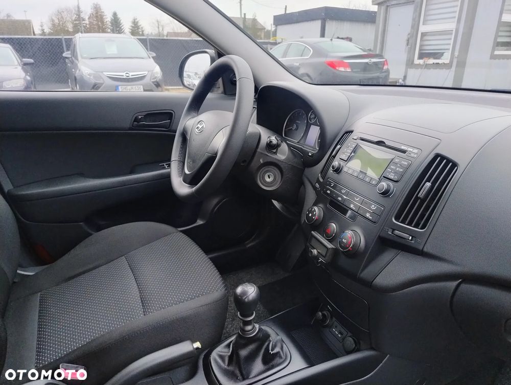 Hyundai i30 i30cw 1.4 Comfort - 12