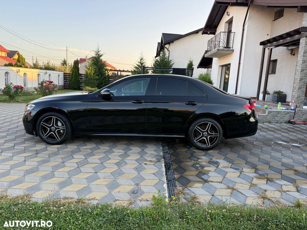 Mercedes-Benz E - 11