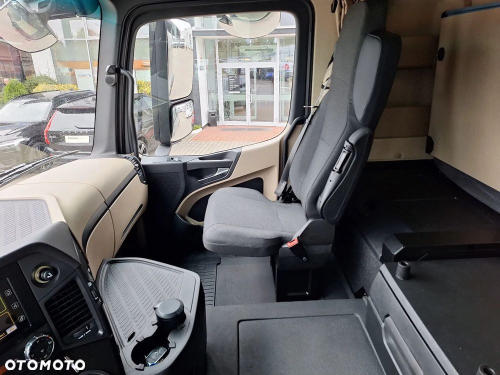 Mercedes-Benz Actros F 1843 LS - 9