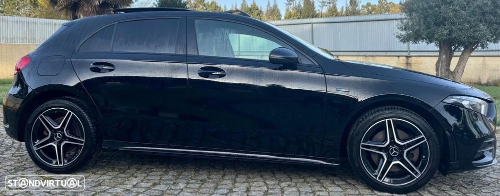 Mercedes-Benz A 250 e AMG Line - 8