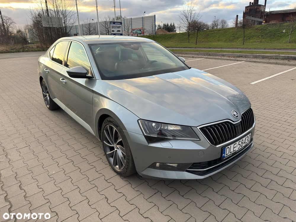 Skoda Superb 2.0 TDI L&K DSG - 1