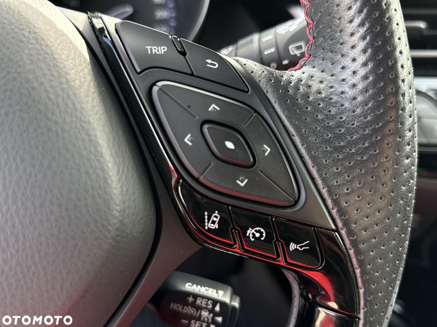 Toyota C-HR 2.0 Hybrid GR Sport - 16