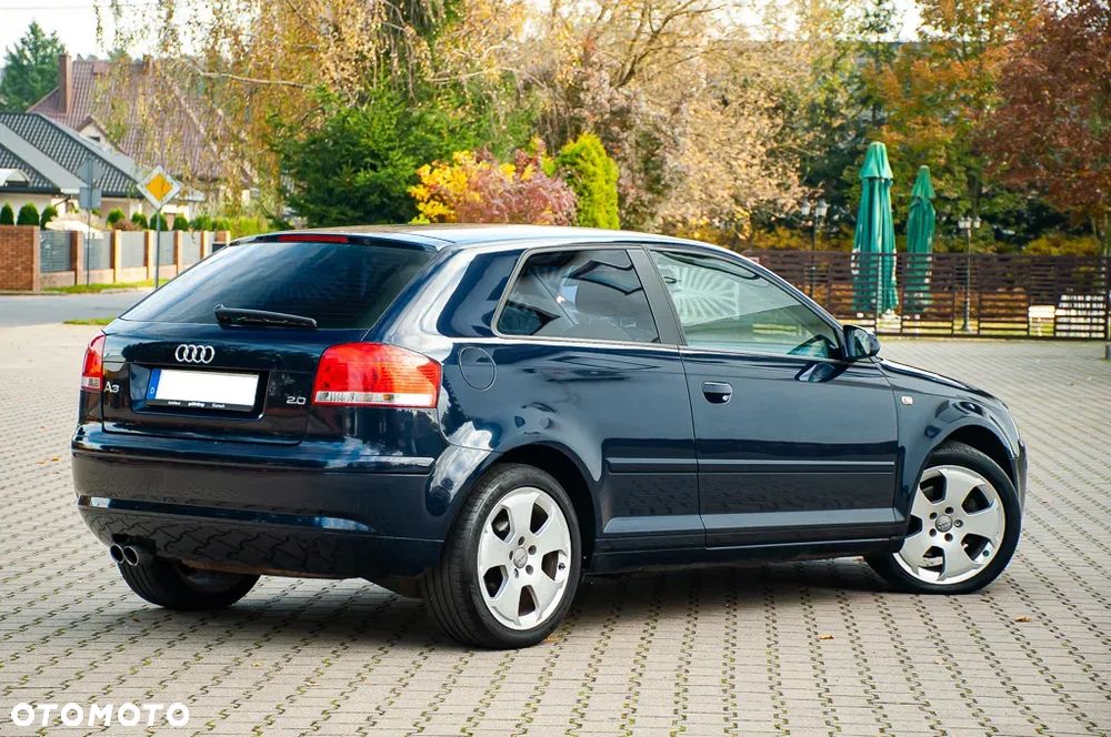 Audi A3 3-drzwiowe 2.0 FSI Attraction - 13