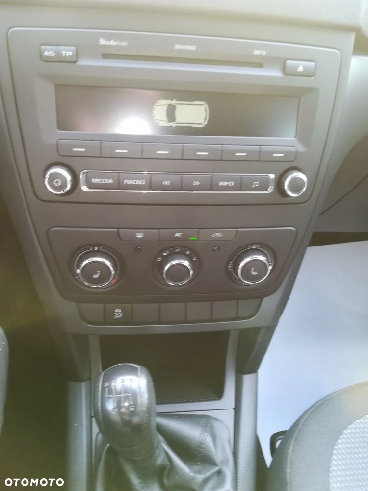 Skoda Yeti 1.2 TSI FAMILY - 10