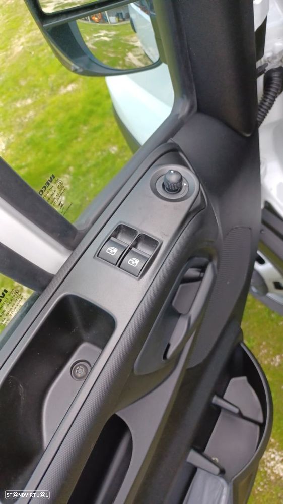 Iveco Daily 3.0 35C21HV A8 4100 18m3 - 20