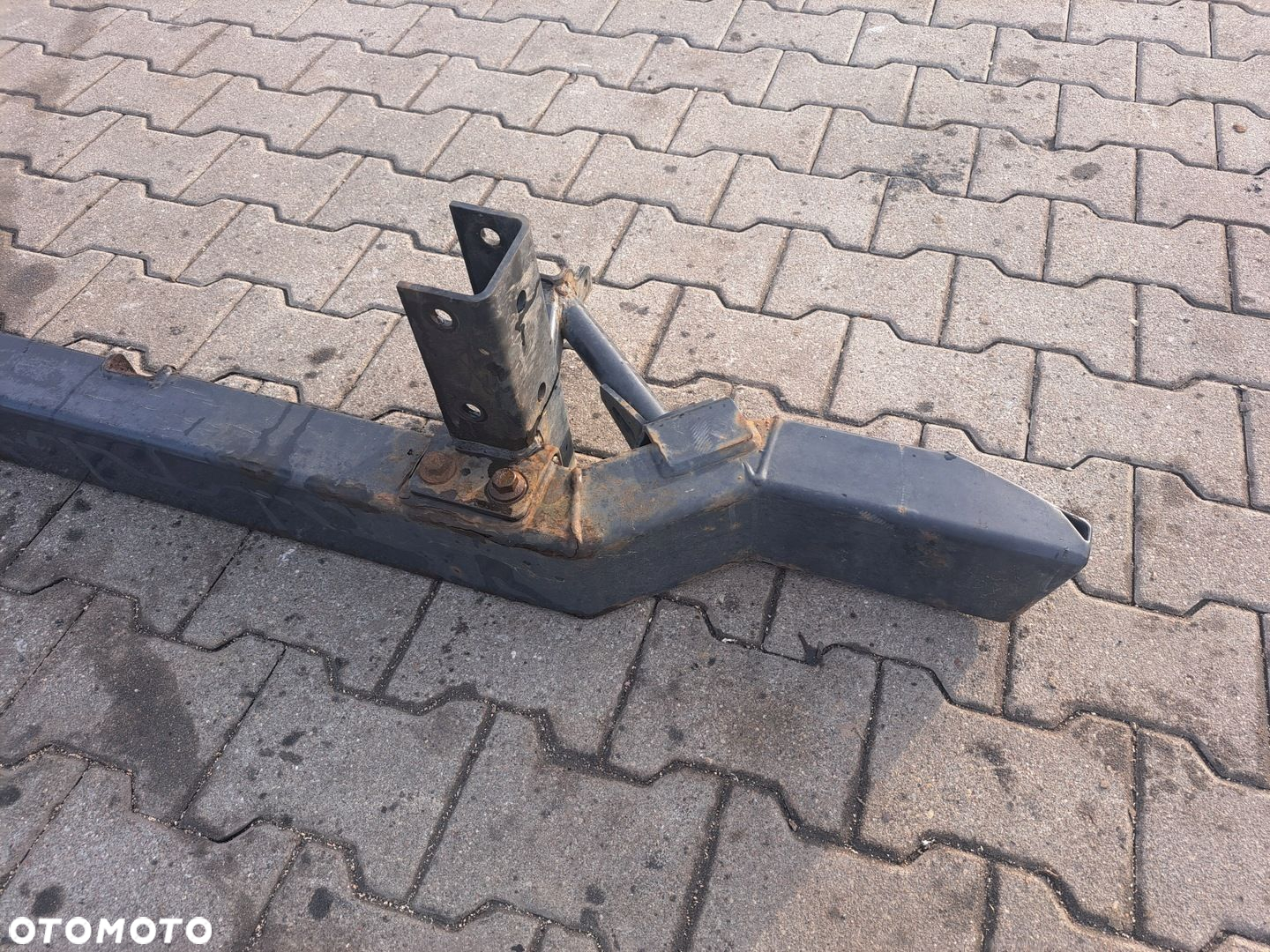 BELKA ZDERZAKA WZMOCNIENIE VOLVO FL 6 00-06 19.5 - 3