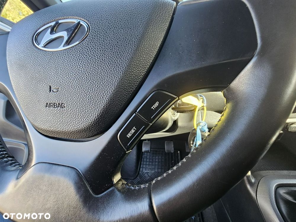 Hyundai i10 1.0 Connect & Go - 27