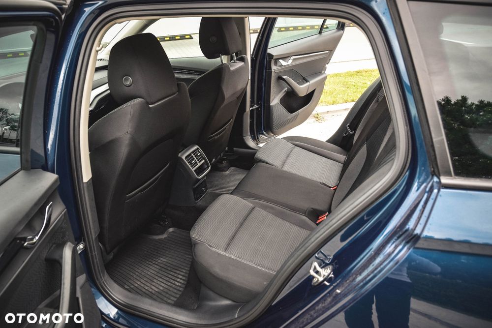 Skoda Octavia - 10