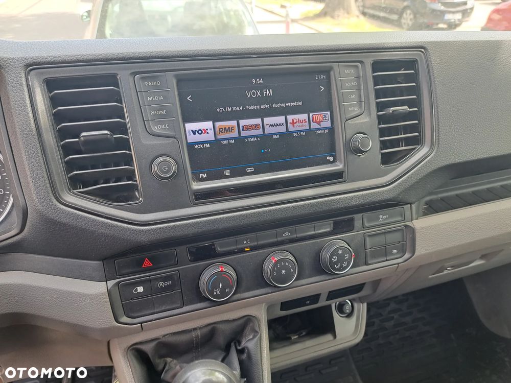 Volkswagen CRAFTER - 11