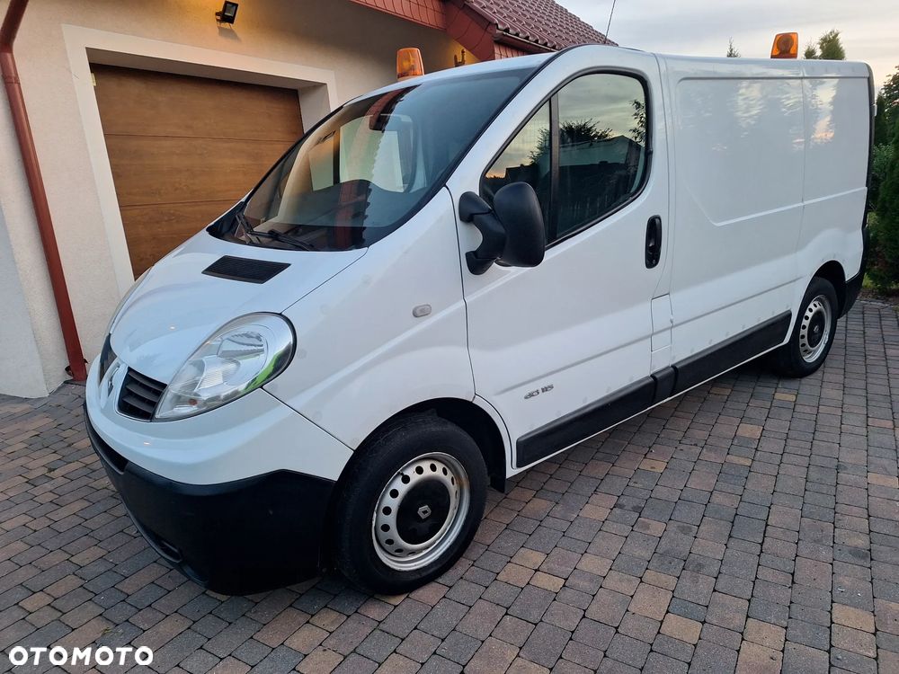 Renault Trafic - 1