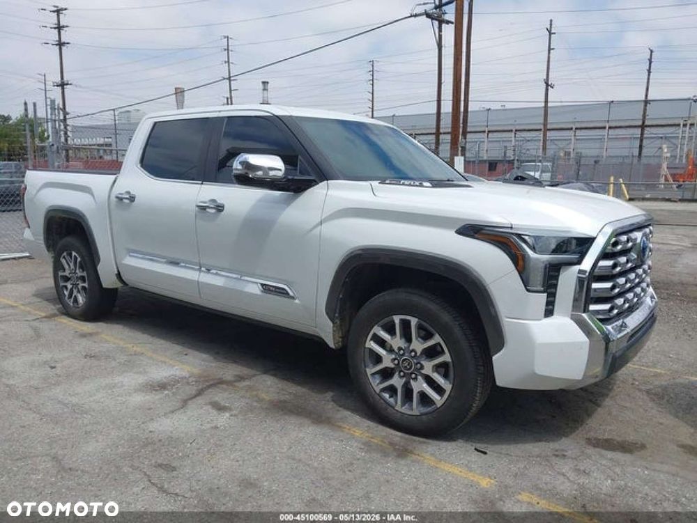 Toyota Tundra - 7