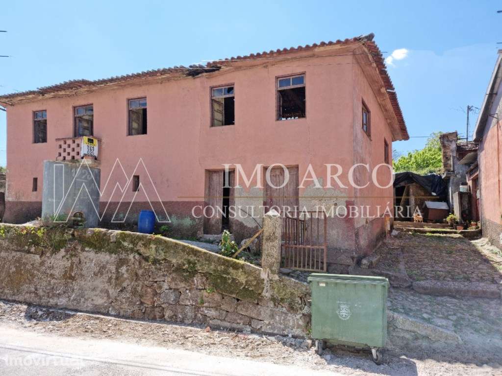 Moradia em Ruína - Grande imagem: 3/11