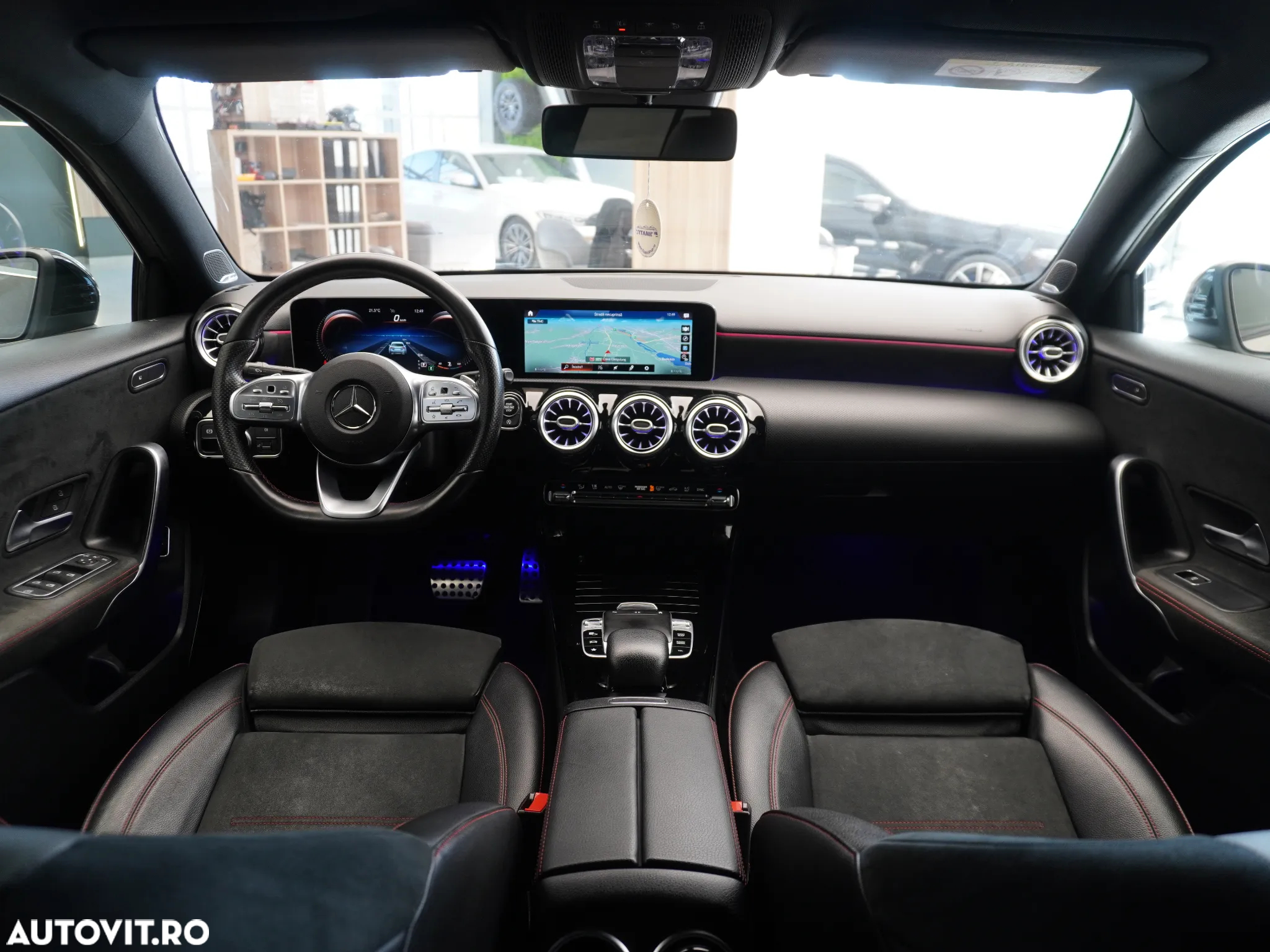 Mercedes-Benz A 180 d 7G-DCT AMG Line - 7