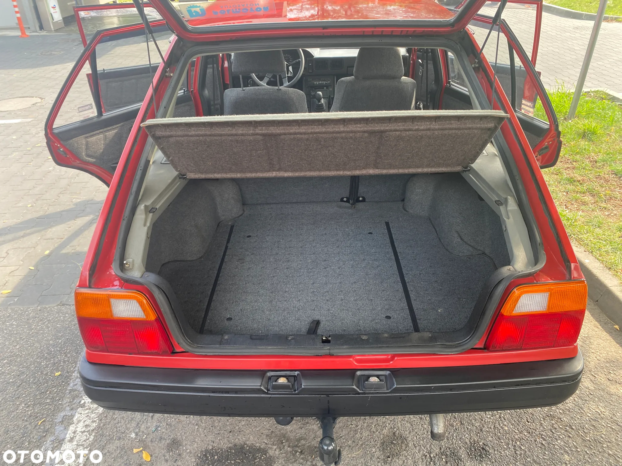 Polonez Caro - 9